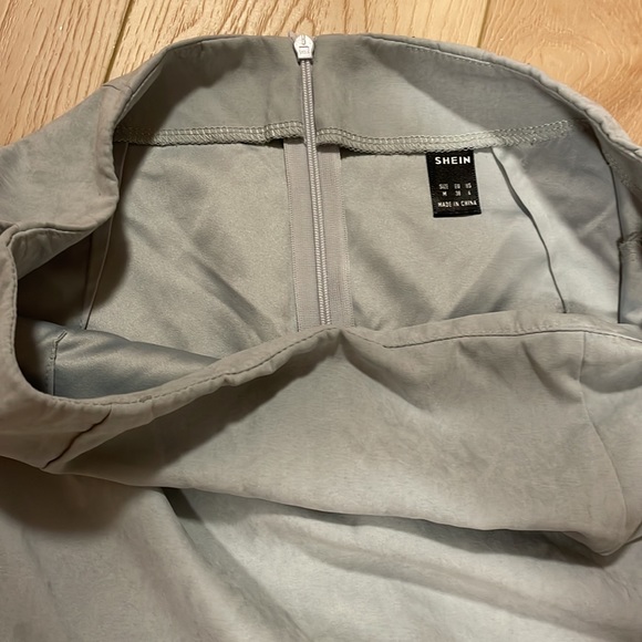 Wrap Tie Side Zip Back Skirt, Grey, sz M - Picture 9 of 12